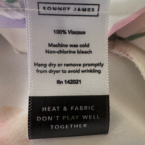 Sonnet James Floral Jumpsuit Size Medium - Picture 16 of 16